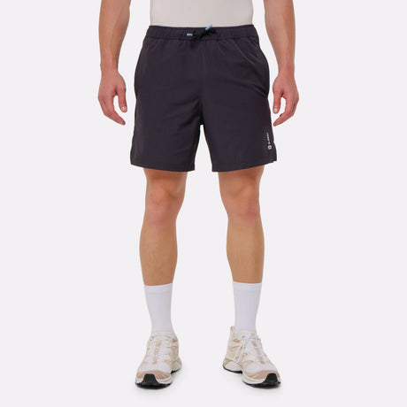 Short noir de sport rafraîchissant pour homme de face