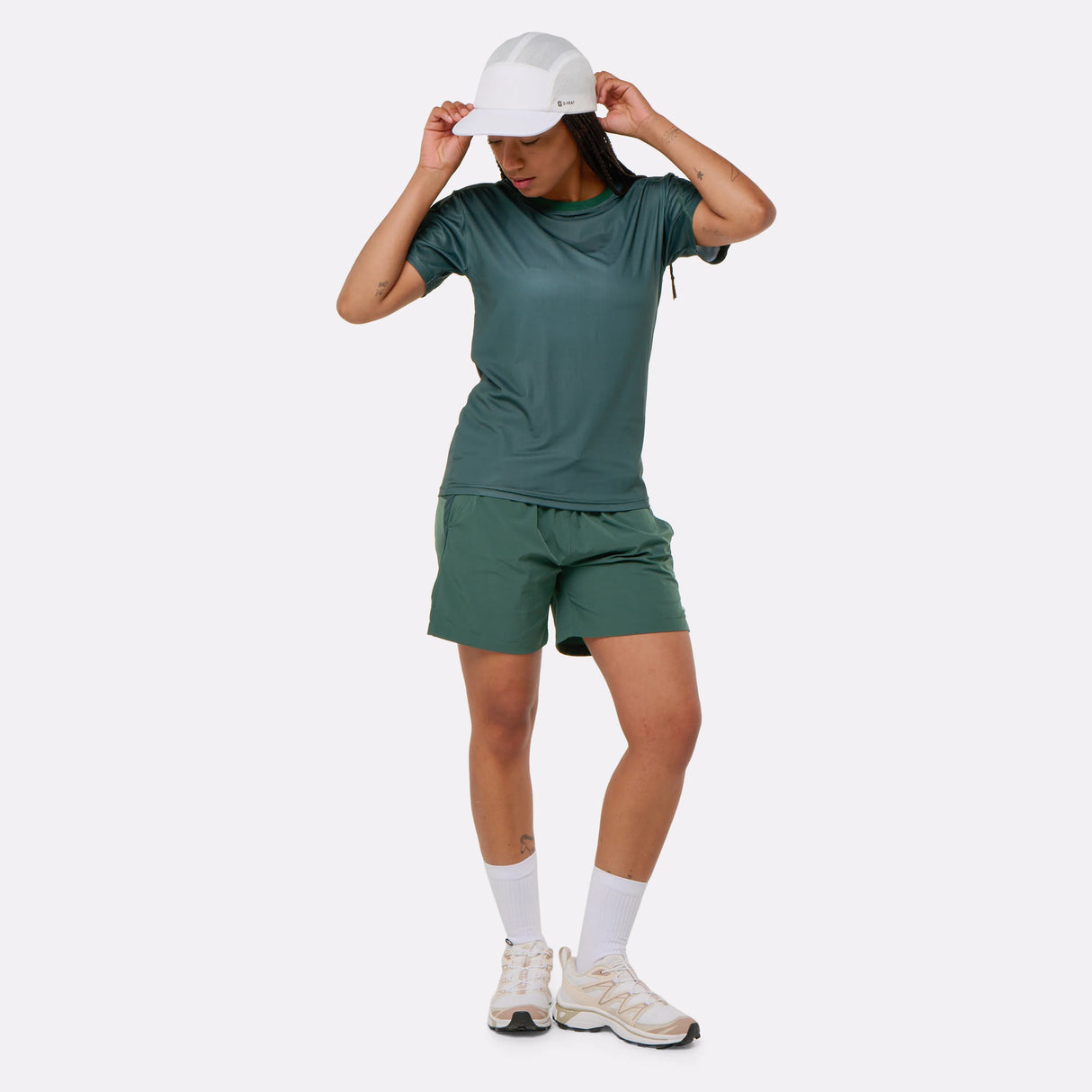 T-shirt rafraîchissant sport vert pour femme de face